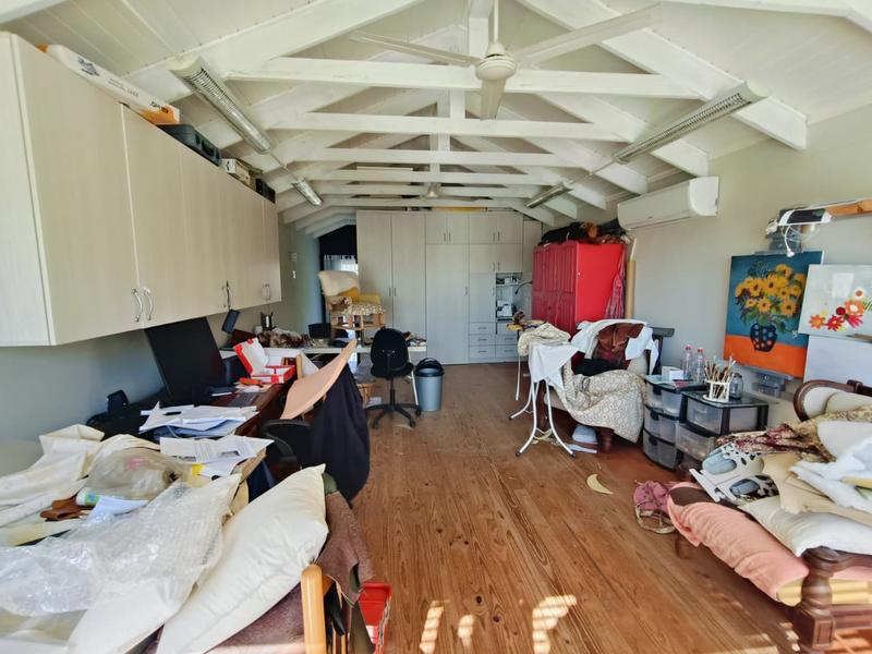 4 Bedroom Property for Sale in Hoogstede Western Cape